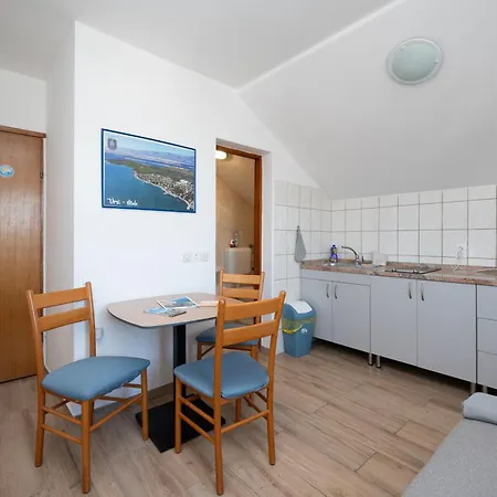 With A Parking Space - Mulo, Zadar - 3276 Apartamento *